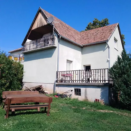 Nyaraló Vil'laguna With View Of Balaton *